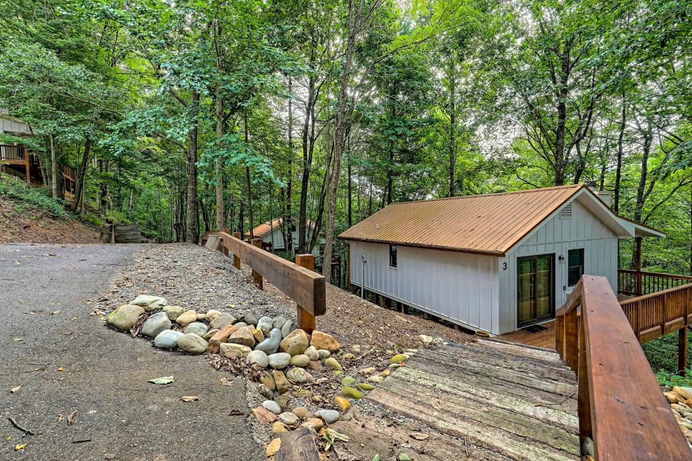 Private cabins tucked into the woods at The Rise Retreat