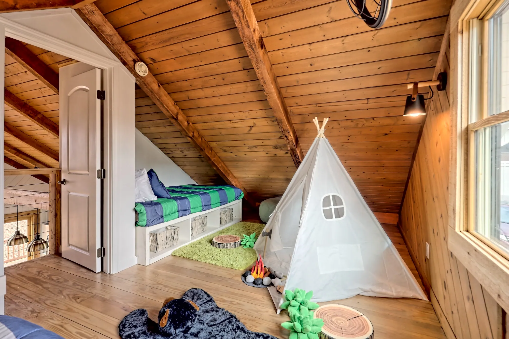 The Treehouse — The Rise Retreat